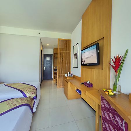 Truntum Kuta Bali Hotel Exterior foto