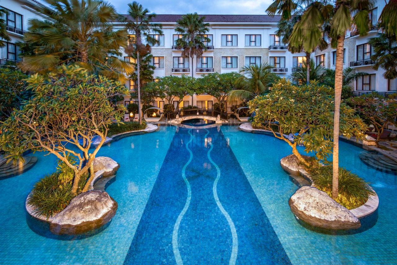 Truntum Kuta Bali Hotel Exterior foto