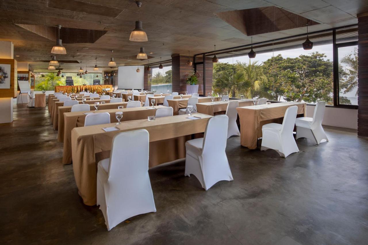 Truntum Kuta Bali Hotel Exterior foto