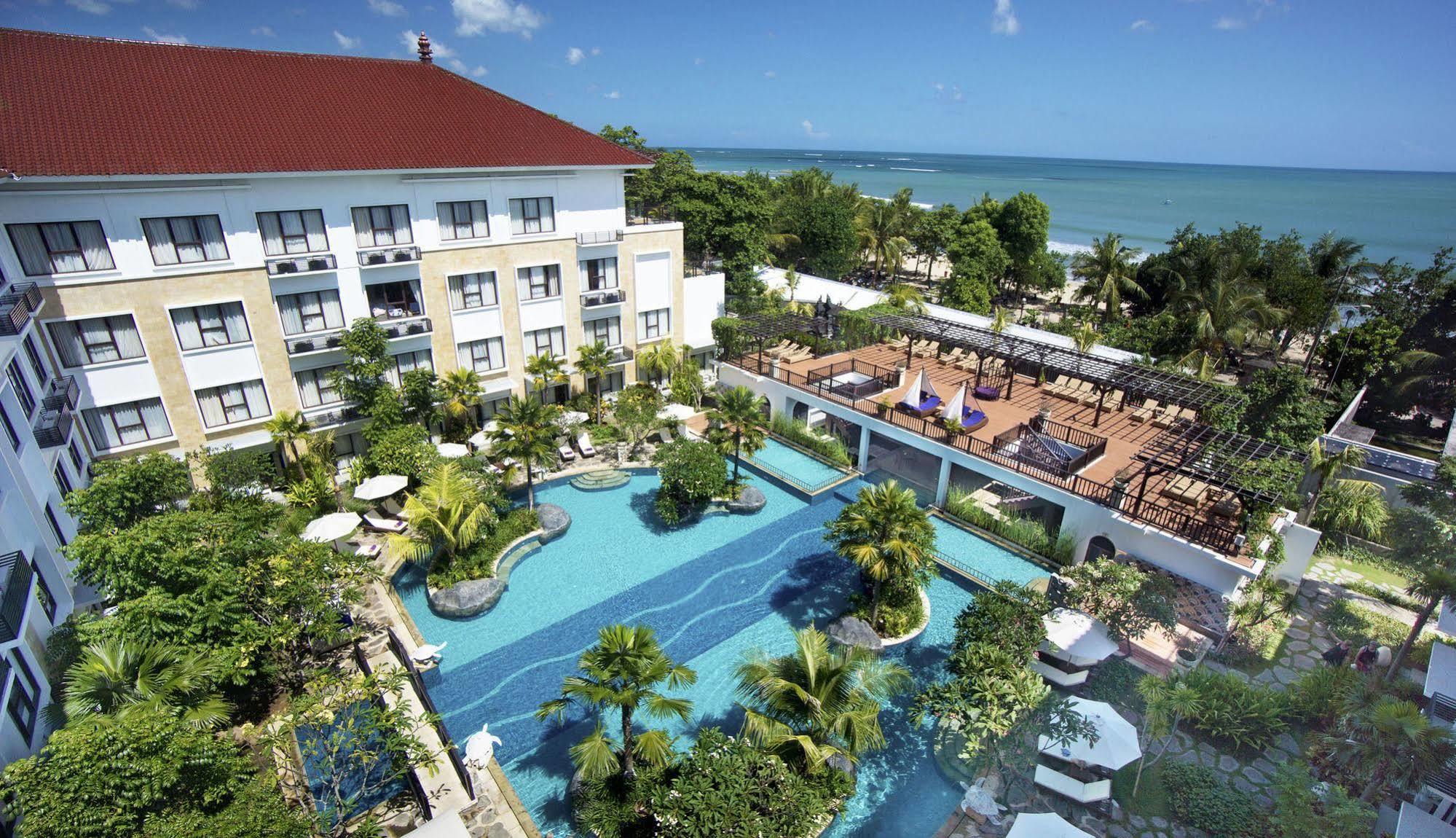 Truntum Kuta Bali Hotel Exterior foto